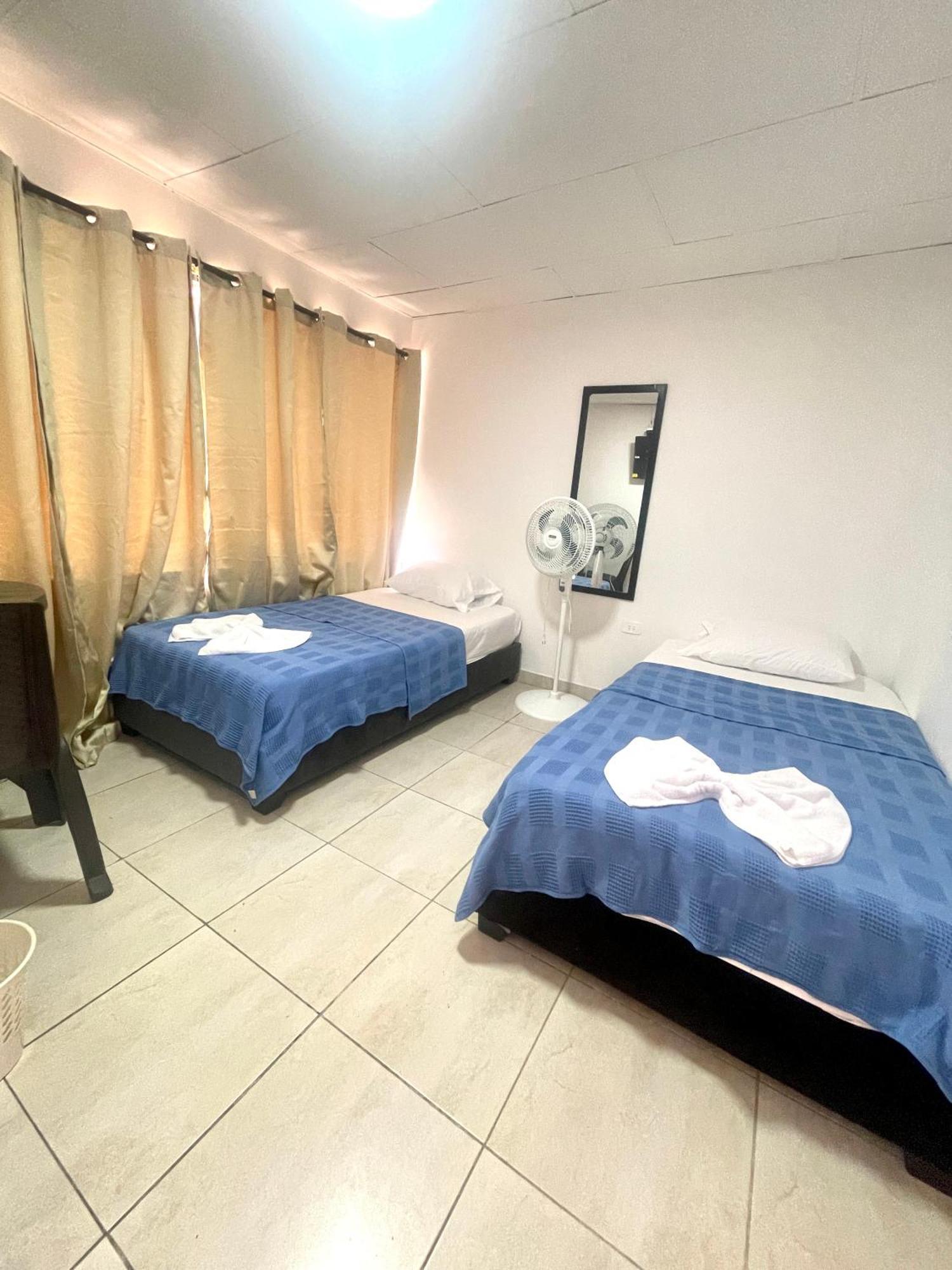 Casa Santiago Mayor Cali Εξωτερικό φωτογραφία